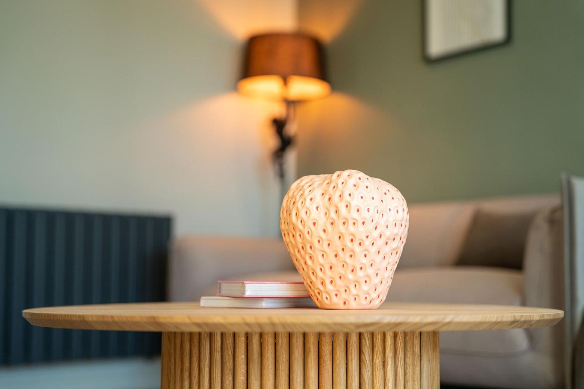 Holiday home Spacious Town House Sleeps 8, Bath Road Cheltenham